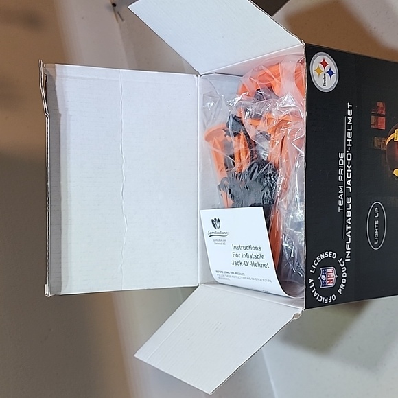 NFL Steelers Inflatable Jack-O- Helmet  New in Box - Picture 8 of 8